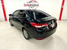 TOYOTA - YARIS - 2021/2021 - Preta - Sob Consulta