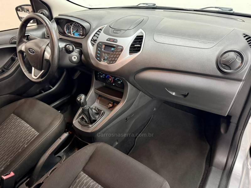 FORD - KA - 2015/2015 - Prata - R$ 37.900,00