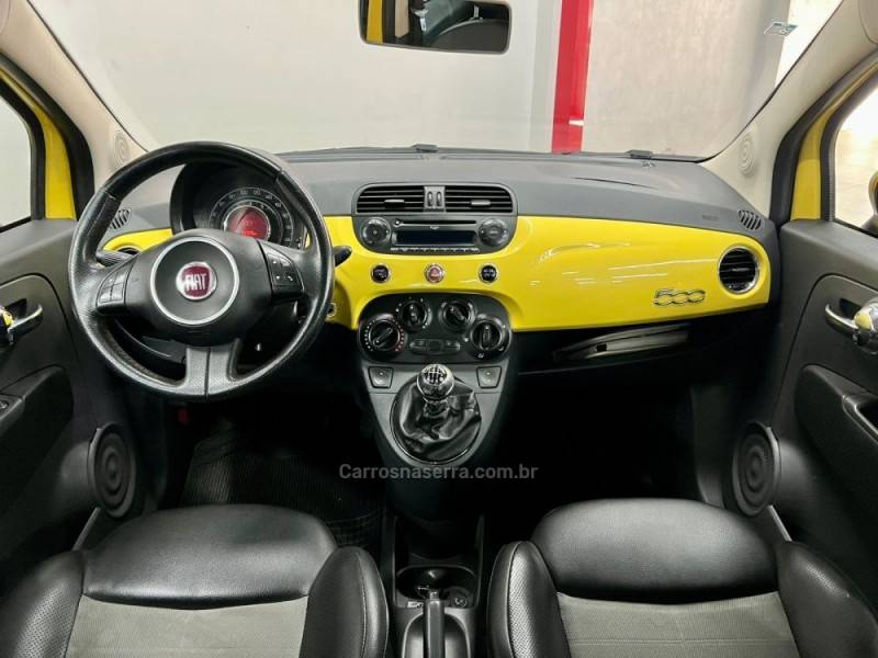 FIAT - 500 - 2010/2010 - Amarela - R$ 37.900,00