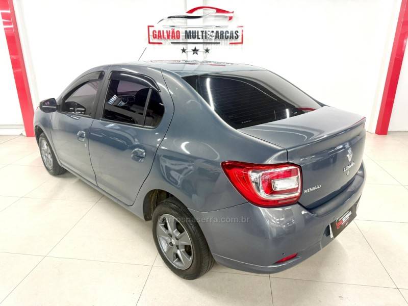 RENAULT - LOGAN - 2015/2015 - Vermelha - R$ 39.900,00