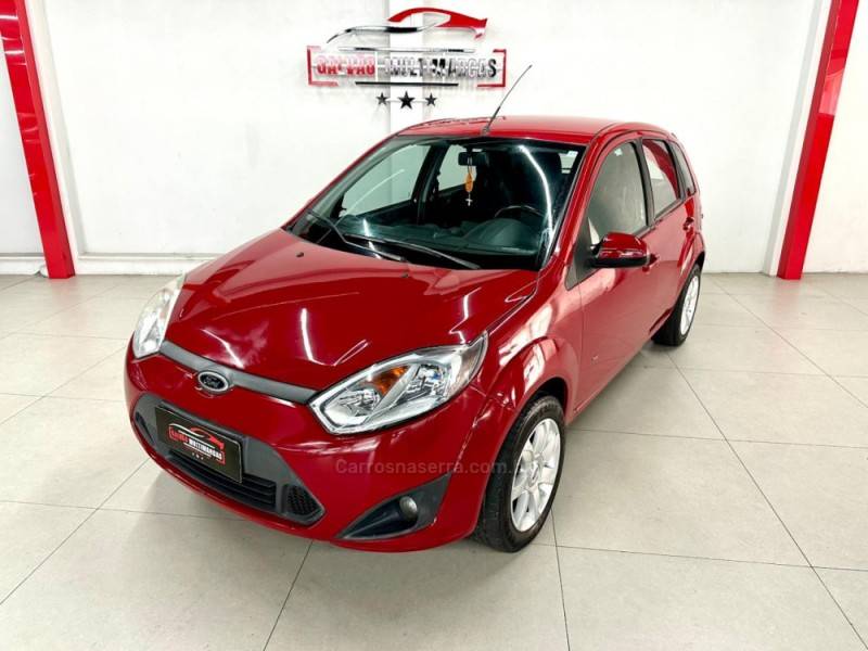 FORD - FIESTA - 2014/2014 - Vermelha - Sob Consulta