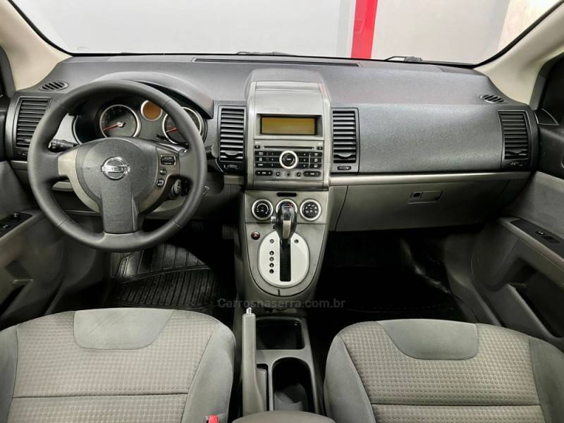 NISSAN - SENTRA - 2008/2008 - Prata - R$ 29.900,00