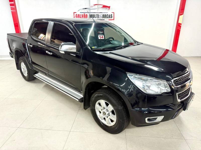 CHEVROLET - S10 - 2014/2014 - Preta - R$ 92.900,00