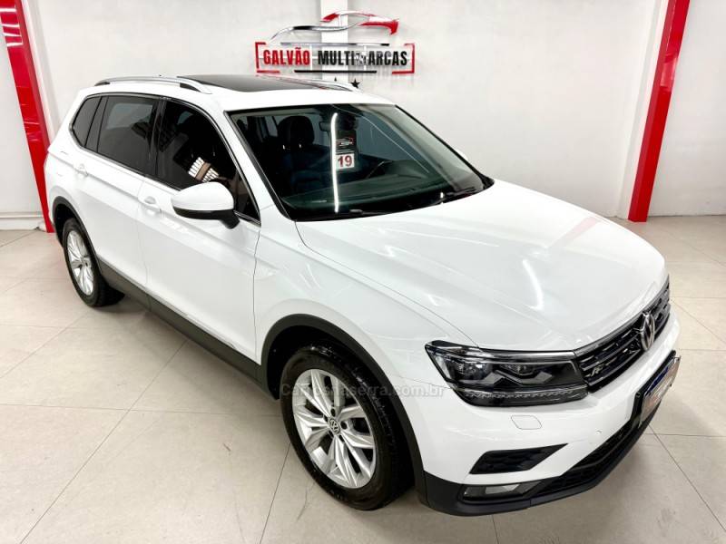 VOLKSWAGEN - TIGUAN - 2019/2019 - Branca - R$ 121.900,00