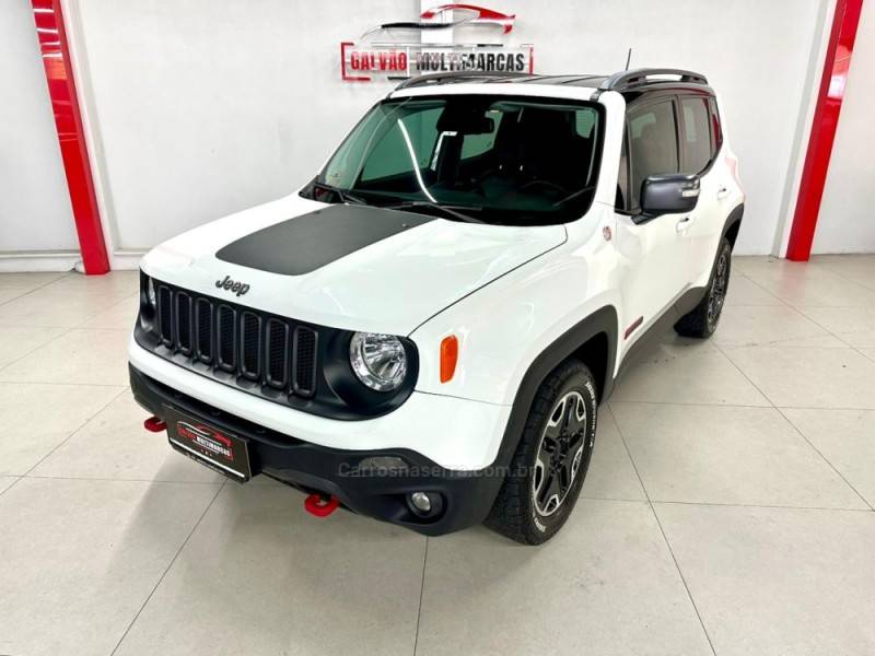 JEEP - RENEGADE - 2016/2016 - Branca - Sob Consulta