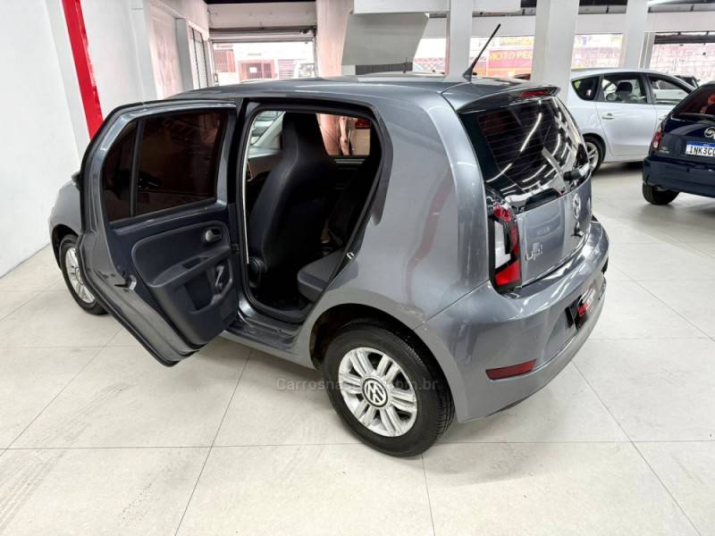VOLKSWAGEN - UP - 2018/2018 - Cinza - R$ 49.900,00