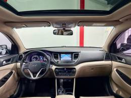 HYUNDAI - TUCSON - 2021/2021 - Branca - R$ 120.900,00