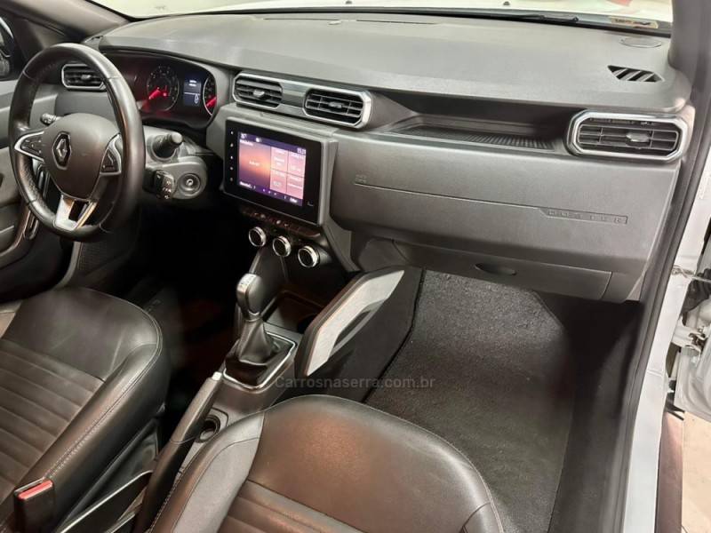 RENAULT - DUSTER - 2022/2022 - Branca - Sob Consulta