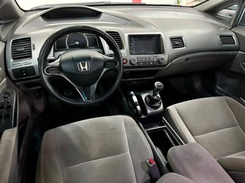 HONDA - CIVIC - 2008/2008 - Prata - Sob Consulta
