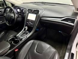 FORD - FUSION - 2016/2016 - Branca - Sob Consulta