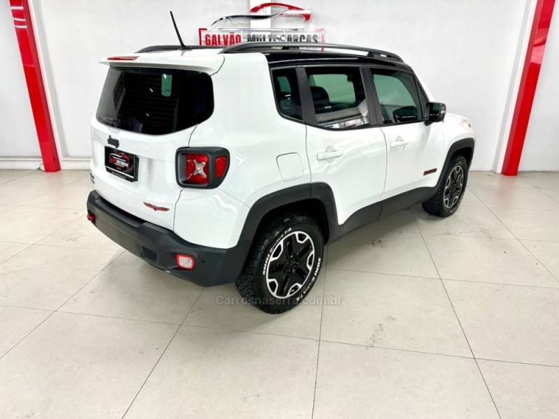 JEEP - RENEGADE - 2016/2016 - Branca - Sob Consulta
