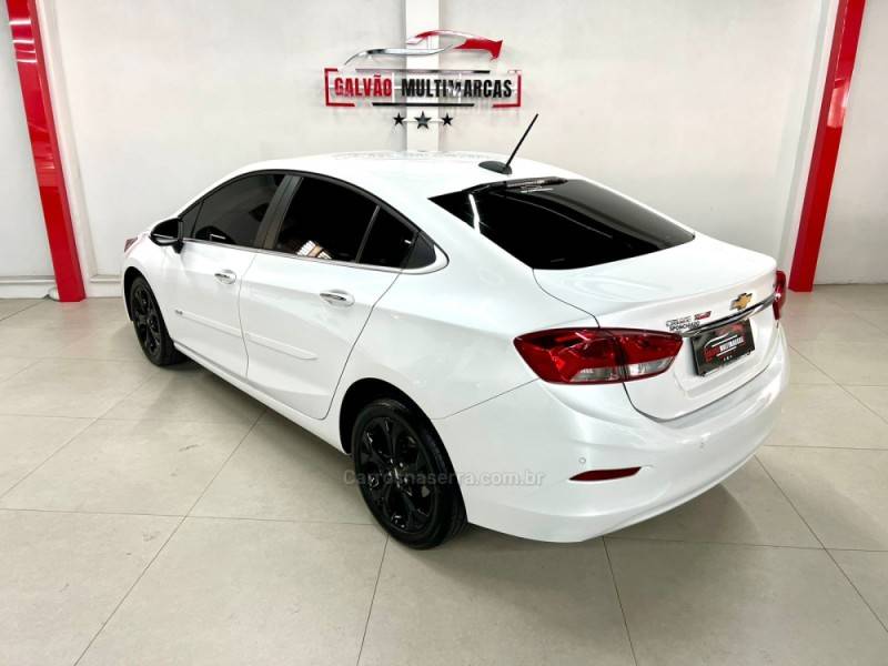 CHEVROLET - CRUZE - 2023/2023 - Branca - R$ 117.900,00