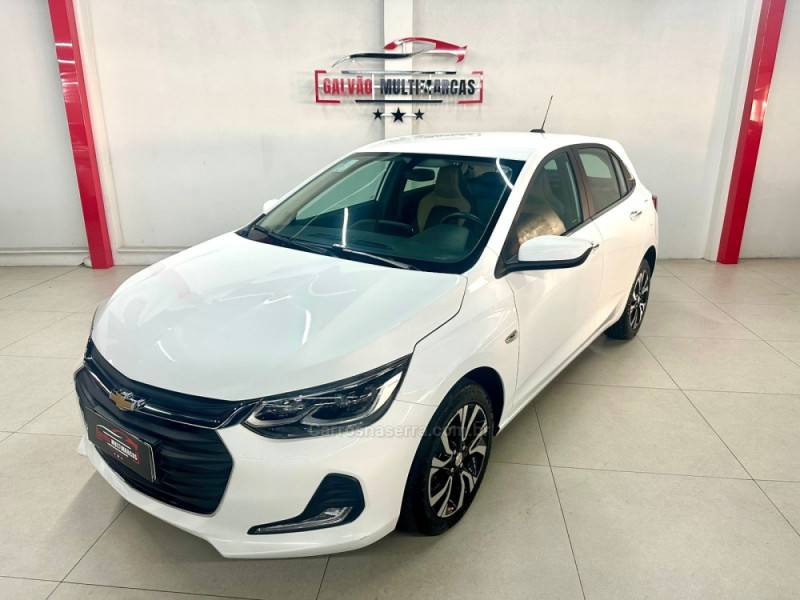 CHEVROLET - ONIX - 2023/2023 - Branca - Sob Consulta