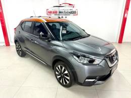 NISSAN - KICKS - 2017/2017 - Cinza - R$ 81.900,00