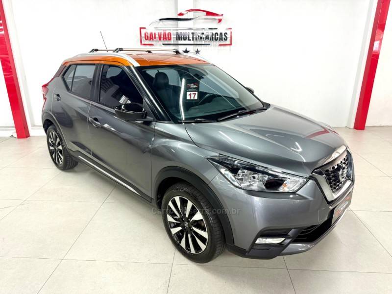 NISSAN - KICKS - 2017/2017 - Cinza - R$ 81.900,00