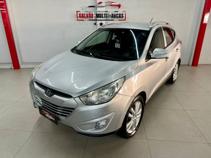 HYUNDAI - IX35 - 2012/2012 - Prata - Sob Consulta