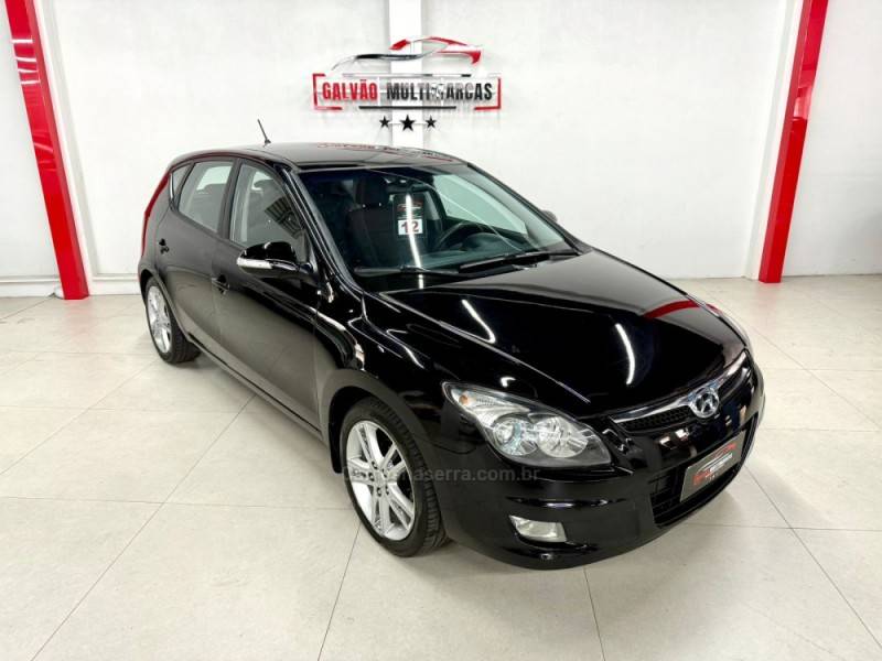 HYUNDAI - I30 - 2012/2012 - Preta - R$ 46.900,00