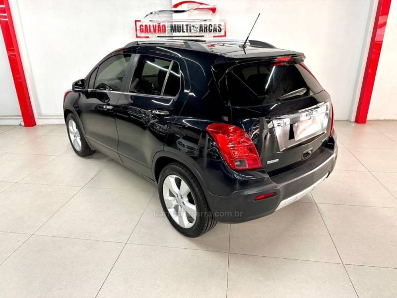 CHEVROLET - TRACKER - 2014/2014 - Preta - Sob Consulta