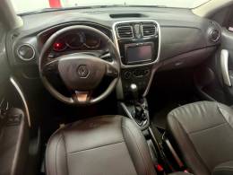 RENAULT - LOGAN - 2015/2015 - Vermelha - R$ 39.900,00