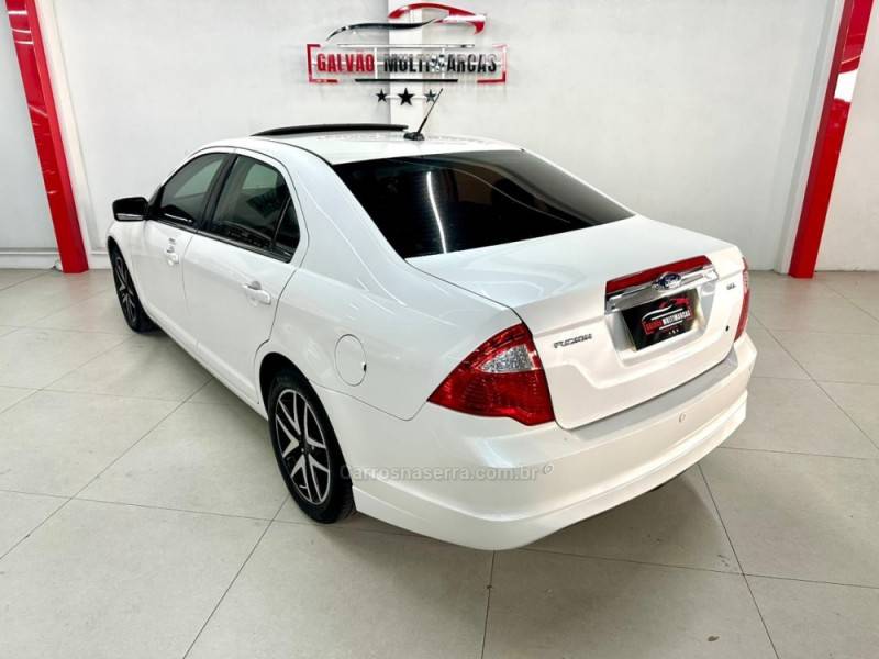 FORD - FUSION - 2011/2011 - Branca - Sob Consulta