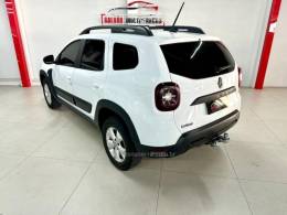 RENAULT - DUSTER - 2022/2022 - Branca - Sob Consulta
