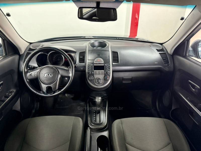 KIA MOTORS - SOUL - 2010/2010 - Azul - R$ 42.900,00