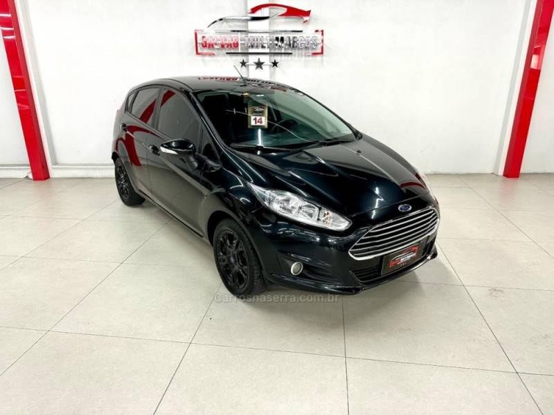 FORD - FIESTA - 2014/2014 - Preta - Sob Consulta