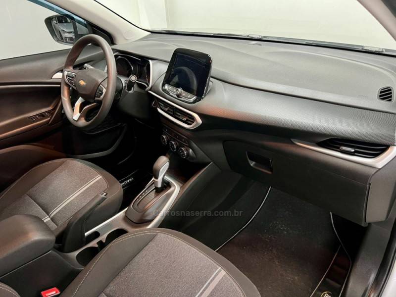 CHEVROLET - TRACKER - 2021/2021 - Prata - R$ 99.900,00
