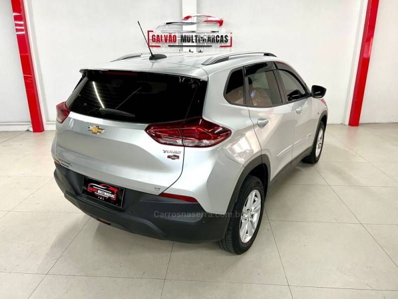 CHEVROLET - TRACKER - 2021/2021 - Prata - R$ 99.900,00