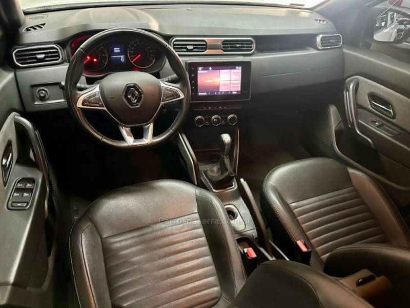 RENAULT - DUSTER - 2022/2022 - Branca - Sob Consulta