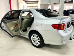 TOYOTA - COROLLA - 2009/2009 - Prata - R$ 58.900,00