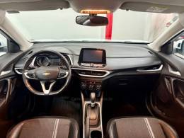 CHEVROLET - TRACKER - 2023/2023 - Branca - R$ 104.900,00