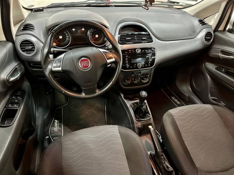 FIAT - PUNTO - 2016/2016 - Vermelha - Sob Consulta