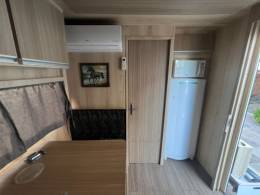 MERCEDES-BENZ - 710 PLUS - 2003/2003 - Amarela - R$ 259.900,00