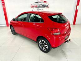 CHEVROLET - ONIX - 2015/2015 - Vermelha - R$ 53.900,00