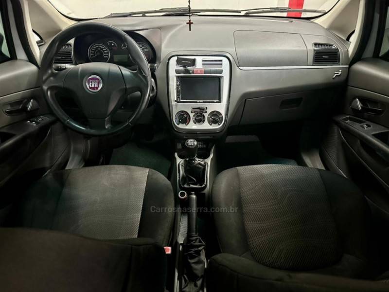 FIAT - PUNTO - 2011/2011 - Prata - Sob Consulta