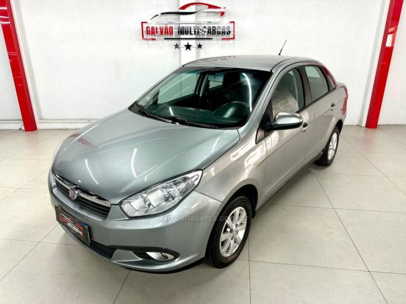 FIAT - GRAND SIENA - 2014/2014 - Prata - Sob Consulta