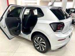VOLKSWAGEN - POLO - 2024/2024 - Cinza - R$ 106.900,00