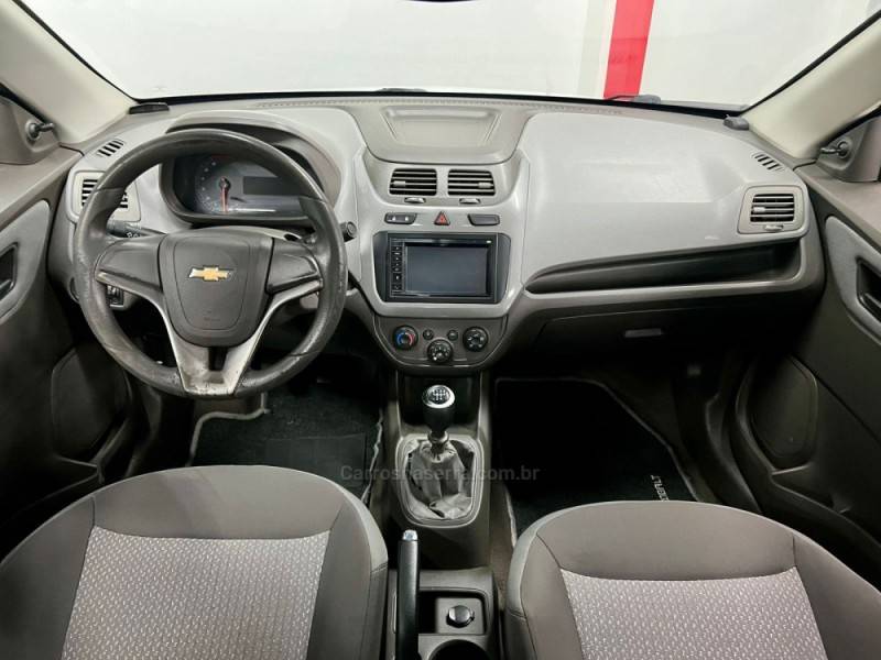 CHEVROLET - COBALT - 2012/2012 - Branca - R$ 34.900,00