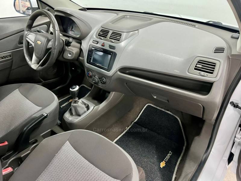CHEVROLET - COBALT - 2012/2012 - Branca - R$ 34.900,00