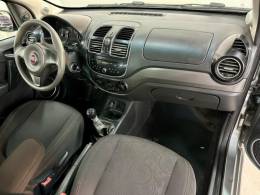 FIAT - GRAND SIENA - 2014/2014 - Prata - Sob Consulta