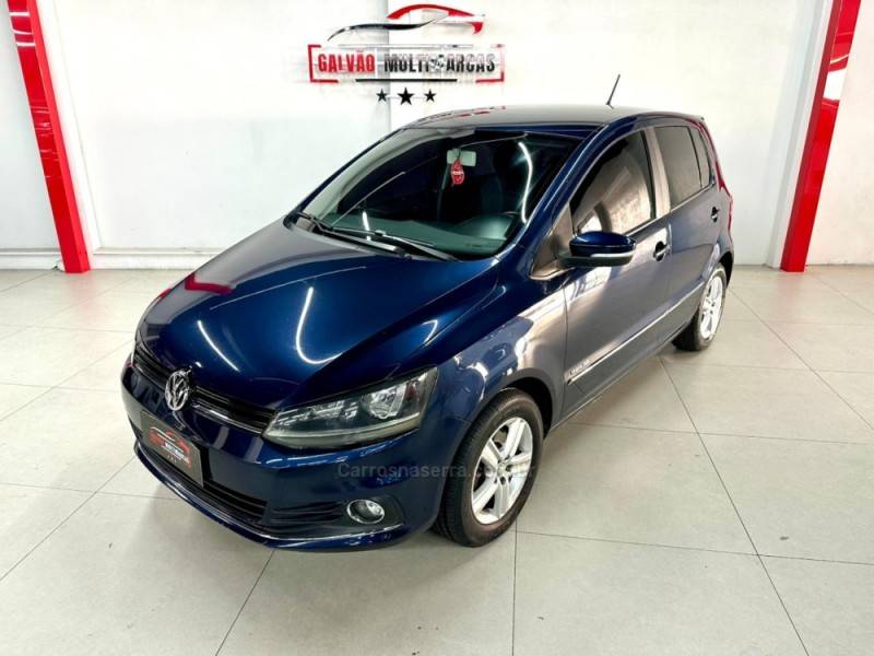 VOLKSWAGEN - FOX - 2015/2015 - Azul - Sob Consulta