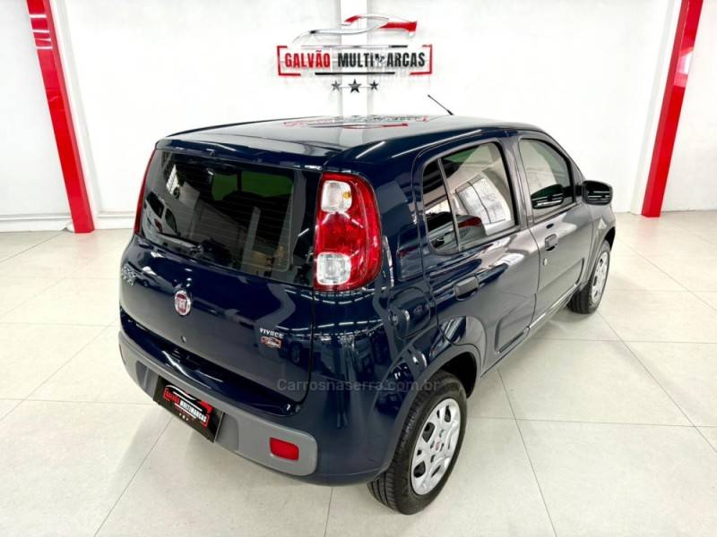 FIAT - UNO - 2014/2014 - Azul - R$ 32.900,00