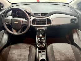 CHEVROLET - ONIX - 2019/2019 - Branca - R$ 54.900,00