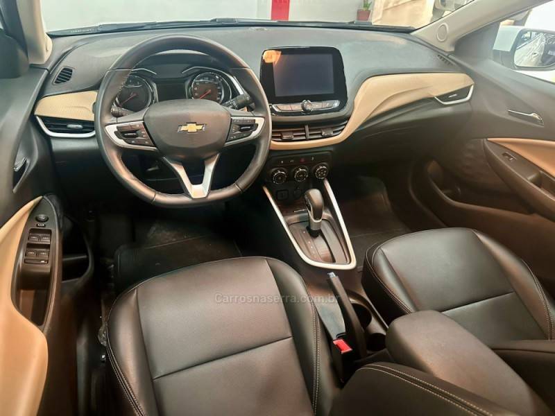 CHEVROLET - ONIX - 2023/2023 - Branca - Sob Consulta