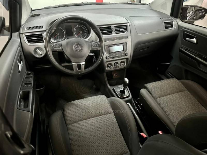 VOLKSWAGEN - SPACEFOX - 2014/2014 - Preta - Sob Consulta