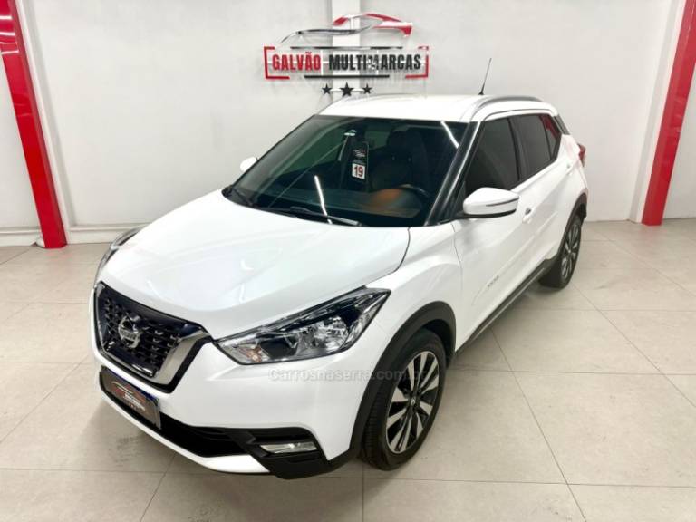 NISSAN - KICKS - 2019/2019 - Branca - R$ 83.900,00