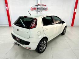 FIAT - PUNTO - 2016/2016 - Vermelha - Sob Consulta