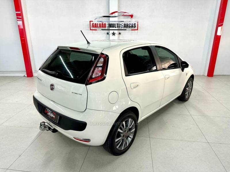 FIAT - PUNTO - 2016/2016 - Vermelha - Sob Consulta